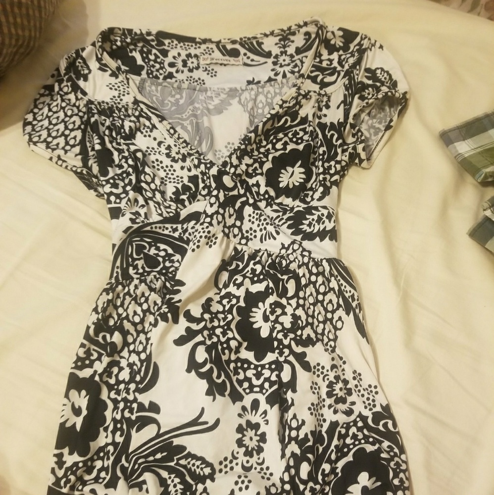 Forever 21 shirt